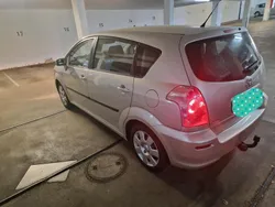Silber Gebraucht 2006 Toyota Corolla Verso Van / Kleinbus | 4.900 € (Fairer Preis)