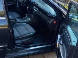 Schwarz Gebraucht 2005 Mercedes C220 Avantgarde Kombi | 3.200 € (Fairer Preis)