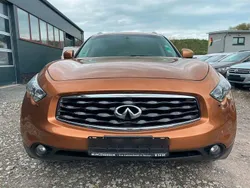 Braun Gebraucht 2009 Infiniti Fx35 SUV | 11.700 €