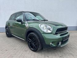 Grün Gebraucht 2016 Mini Cooper SD Countryman SUV | 10.500 € (Fairer Preis)