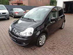 Schwarz Gebraucht 2009 Renault Modus Van / Kleinbus | 3.995 € (Teuer)