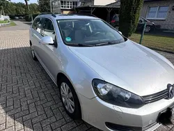 Silber Gebraucht 2013 VW Golf VI Kombi | 6.000 € (Guter Preis)