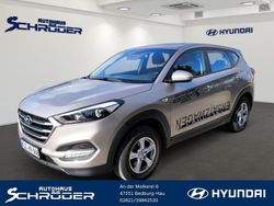 Weiss Gebraucht 2018 Hyundai Tucson Classic SUV | 19.990 €
