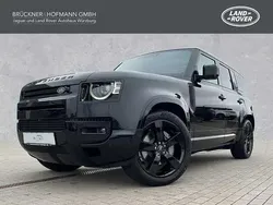 Santorini black Gebraucht 2025 Land Rover Defender SE Dynamic SUV | 99.900 € (Teuer)
