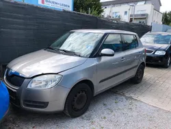Grau Gebraucht 2009 Skoda Fabia Kleinwagen | 2.350 € (Guter Preis)