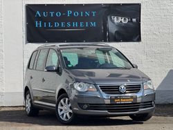 Grau Gebraucht 2007 VW Touran Highline Van / Kleinbus | 3.790 € (Fairer Preis)