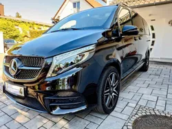 Schwarz Gebraucht 2021 Mercedes V300 AMG Van / Kleinbus | 61.990 € (Teuer)
