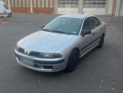 Silber Gebraucht 2004 Mitsubishi Carisma Limousine | 900 € (Superpreis)