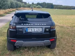 Schwarz Gebraucht 2015 Land Rover Range Rover evoque Pure SUV | 12.400 € (Fairer Preis)