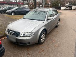 Silber Gebraucht 2004 Audi A4 Kombi | 899 € (Superpreis)