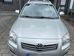 Grau Gebraucht 2009 Toyota Avensis Kombi | 3.199 € (Superpreis)