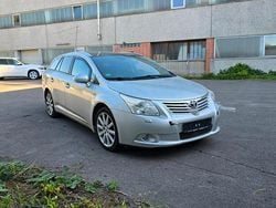 Grau Gebraucht 2011 Toyota Avensis Kombi | 4.099 € (Superpreis)