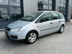 Grau Gebraucht 2004 Ford C-MAX Van / Kleinbus | 2.400 € (Fairer Preis)
