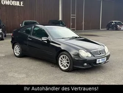 Schwarz Gebraucht 2004 Mercedes C180 Coupé | 3.999 € (Etwas zu teuer)