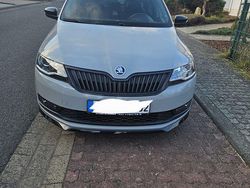 Grau Gebraucht 2019 Skoda Rapid Monte Carlo Limousine | 12.300 € (Fairer Preis)