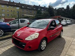 Rot Gebraucht 2012 Renault Clio III Kleinwagen | 3.800 € (Fairer Preis)
