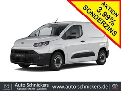 Ice white Neu 2024 Toyota Proace City Van | 23.990 €