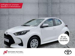 Weiß Neu 2025 Toyota Yaris Hybrid Business Edition Limousine | 23.990 € (Guter Preis)