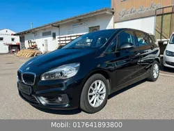 Schwarz Gebraucht 2016 BMW 218 Active Tourer Advantage Van / Kleinbus | 12.200 € (Guter Preis)