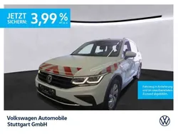 Pure white Gebraucht 2022 VW Tiguan Life SUV | 35.330 € (Etwas zu teuer)