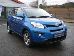 Blau Gebraucht 2014 Toyota Urban Cruiser Club SUV | 9.980 €