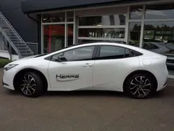 Platinumweißperleffekt Gebraucht 2023 Toyota Prius Plug-in Hybrid Executive Kleinwagen | 44.900 € (Teuer)