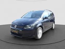 Schwarz Gebraucht 2011 VW Touran Comfortline Van / Kleinbus | 8.699 € (Fairer Preis)