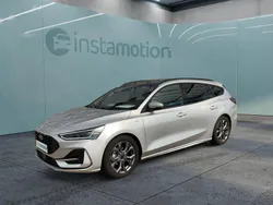 Silber Gebraucht 2024 Ford Focus ST-Line Kombi | 29.849 € (Fairer Preis)