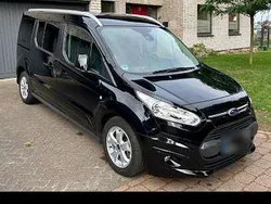 Schwarz Gebraucht 2016 Ford Tourneo Connect Titanium Van / Kleinbus | 14.300 € (Fairer Preis)