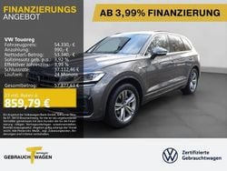 Grau Gebraucht 2023 VW Touareg R-line SUV | 54.330 € (Guter Preis)