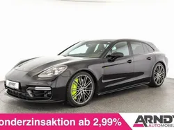 Schwarz Gebraucht 2023 Porsche Panamera Turbo S Sport Turismo Limousine | 165.884 € (Etwas zu teuer)