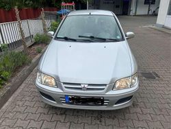 Silber Gebraucht 2002 Mitsubishi Space Star Comfort Edition Kombi | 2.200 € (Teuer)