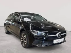 Nachtschwarz Gebraucht 2022 Mercedes CLA250e Shooting Brake Kombi | 25.690 € (Superpreis)
