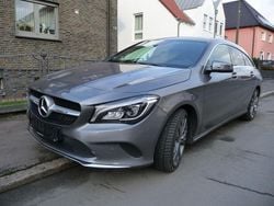 Grau Gebraucht 2018 Mercedes 220 Coupé | 21.700 € (Superpreis)