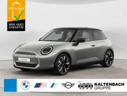 Silber Gebraucht 2025 Mini Cooper Favoured Kleinwagen | 30.990 € (Superpreis)