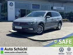 Mondsteingrau Gebraucht 2023 VW Passat Business Kombi | 31.370 € (Fairer Preis)