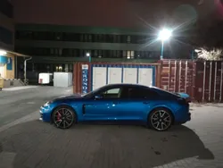 Blau Gebraucht 2018 Porsche Panamera GTS Limousine | 68.500 €