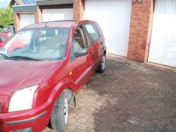 Rot Gebraucht 2003 Ford Fusion Ambiente Limousine | 1.700 € (Guter Preis)