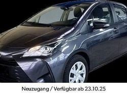 Grau Gebraucht 2018 Toyota Yaris Comfort Kleinwagen | 10.900 € (Fairer Preis)