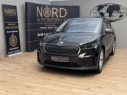 Schwarzmagic perlef (metallic) Gebraucht 2021 Skoda Enyaq iV SUV | 24.489 € (Fairer Preis)