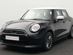 Schwarz Gebraucht 2024 Mini Cooper Classic Kleinwagen | 28.040 € (Guter Preis)