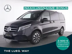 Schwarz obsidianschwarz metall Gebraucht 2024 Mercedes V250 Van / Kleinbus | 63.785 € (Etwas zu teuer)