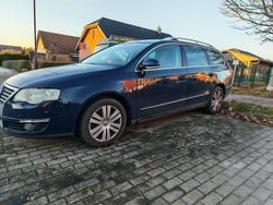 Blau Gebraucht 2008 VW Passat Highline Kombi | 2.400 € (Guter Preis)