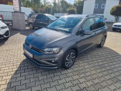 Grau Gebraucht 2018 VW Golf Sportsvan Join Van / Kleinbus | 13.990 € (Fairer Preis)
