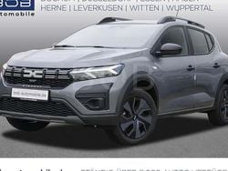 Grau Gebraucht 2025 Dacia Sandero Prestige Kleinwagen | 16.333 € (Superpreis)