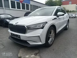 Weiß Gebraucht 2022 Skoda Enyaq iV Loft SUV | 28.999 € (Fairer Preis)