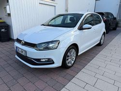 Weiß Gebraucht 2015 VW Polo Comfortline Kleinwagen | 6.300 € (Fairer Preis)