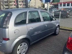 Blau Gebraucht 2007 Opel Meriva Van / Kleinbus | 3.000 € (Fairer Preis)