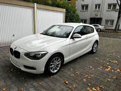 Weiß Gebraucht 2012 BMW 116 Kleinwagen | 5.950 € (Superpreis)