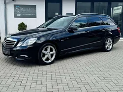 Schwarz Gebraucht 2009 Mercedes E250 Avantgarde Kombi | 6.980 € (Guter Preis)
